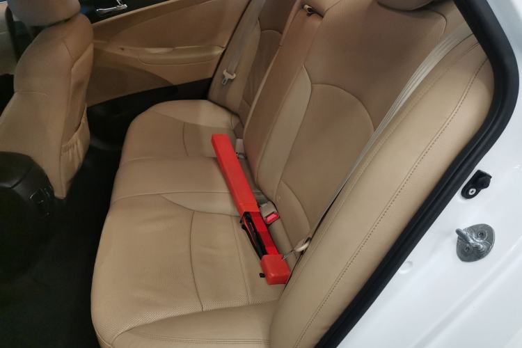 Used Hyundai Sonata 2013 2.0L Automatic Prestige Edition Left Rear Seat