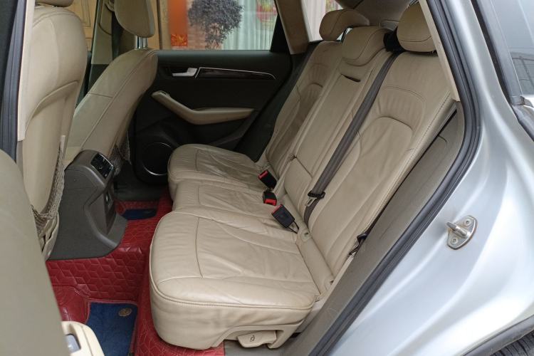 Used Audi Q5 2011 2.0TFSI Comfort Version Left Rear Seat