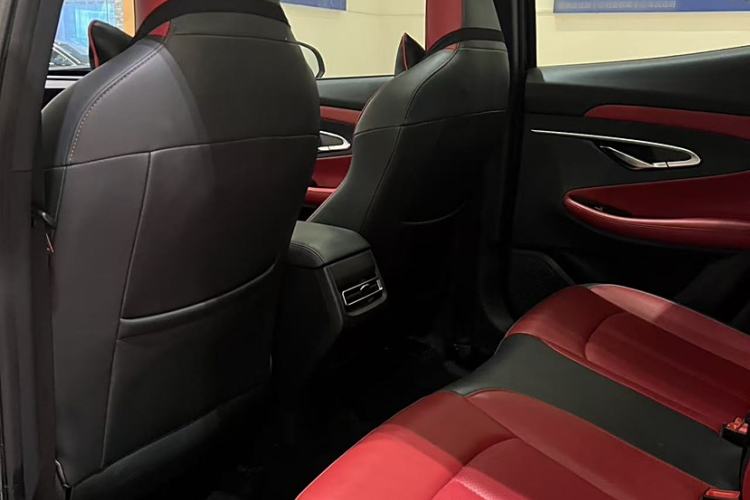 Used CHANGAN UNI-T 2020 1.5T Prestige Version
