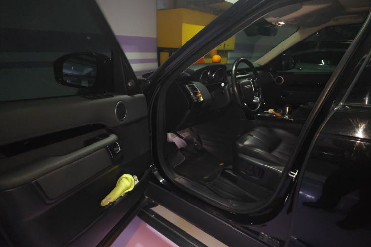 Used Land Rover Discovery 2019 3.0 SC V6 SE