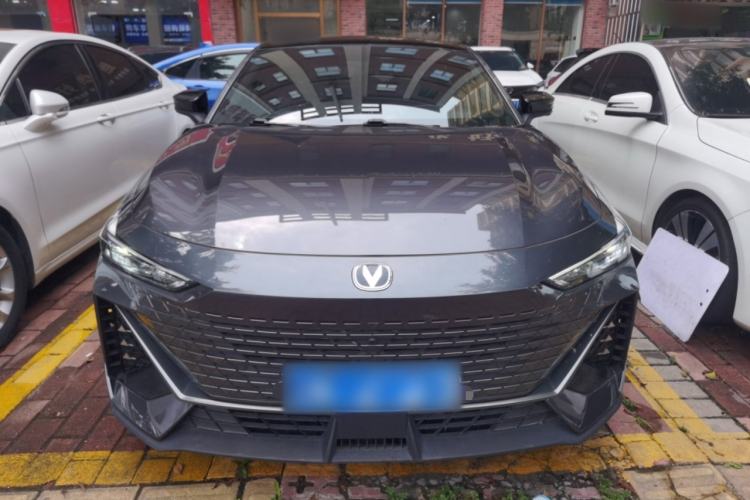 Used CHANGAN UNI-V 2022 1.5T Prestige Version