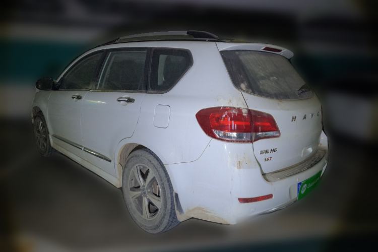 Used Haval H6 2015 Upgraded Model 1.5T Manual Two-Wheel Drive Elite Version