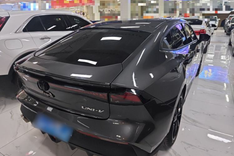 Used CHANGAN UNI-V 2022 1.5T Prestige Version Rear Right 45 Deg