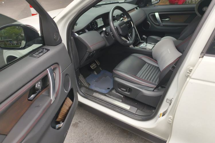 Used Land Rover Discovery Sport 2021 249 PS R-Dynamic S Performance Edition Driver Seat