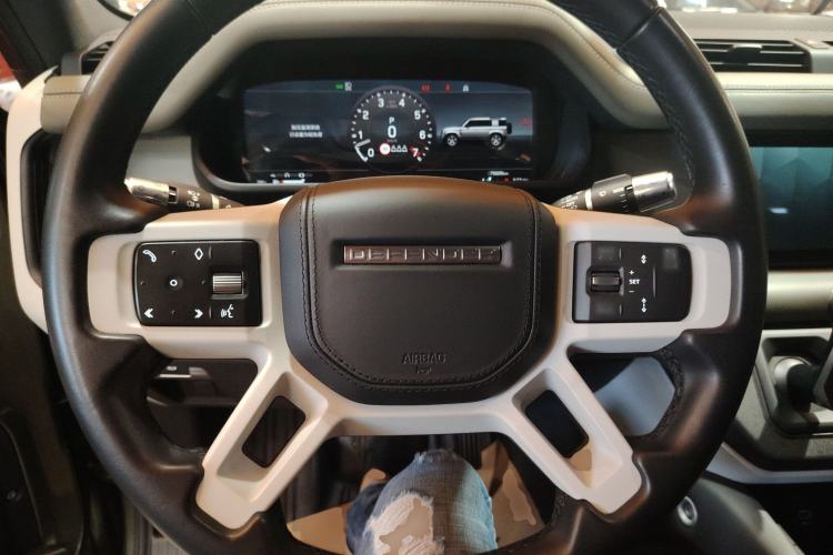 Used Land Rover Defender 2020 110 P400 HSE Steering Wheel