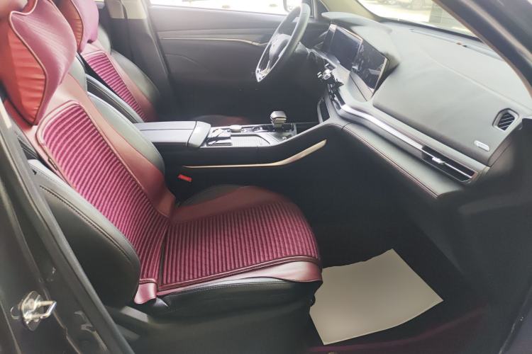 Used Changan CS75 PLUS 2022 1.5T Automatic Luxury Model
