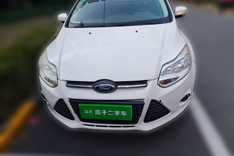 Used Ford Focus 2012 Sedan 1.6L Automatic Fashion Edition