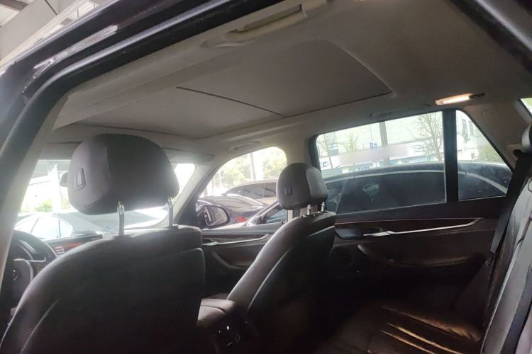 Used BMW X5 2018 xDrive28i
