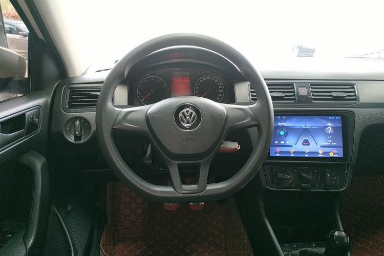 Used Volkswagen Santana 2021 1.5L Manual Fashion Edition Steering Wheel