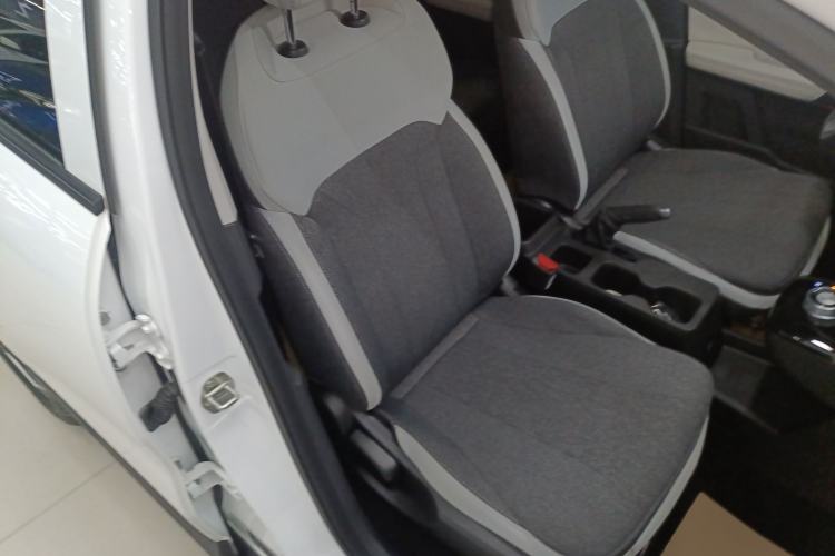 Used Geometry E Firefly 2024 301km Flowing Light
