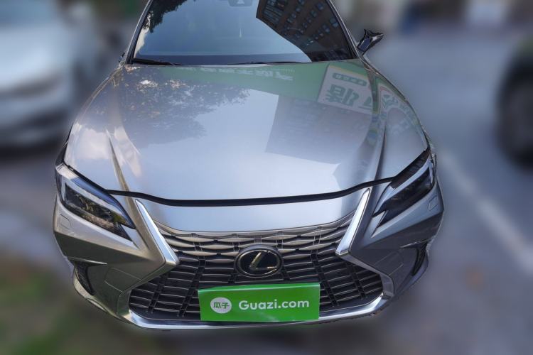 Used Lexus ES 2025 200 Premium Edition Front