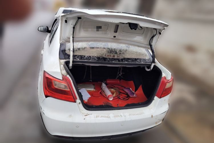 Used Changan Alsvin V3 2012 1.3L Manual Luxury Version China IV Standard