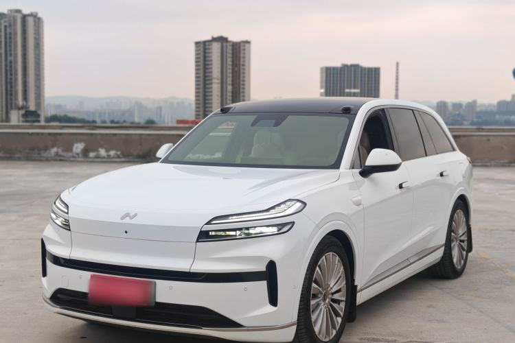 Used ONVO Luxeed L90 2025 Model—Max Six-Seater Version