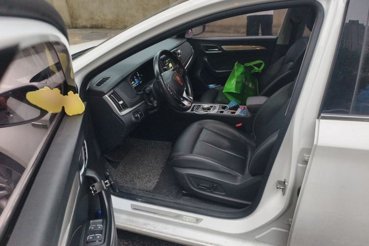 Used Roewe i6 New Energy 2017 45T Hybrid Connect & Smart Enjoyment Edition
