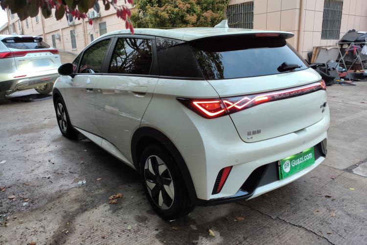 Used BYD Dolphin 2024 Honor Edition 420km Fashion Version
