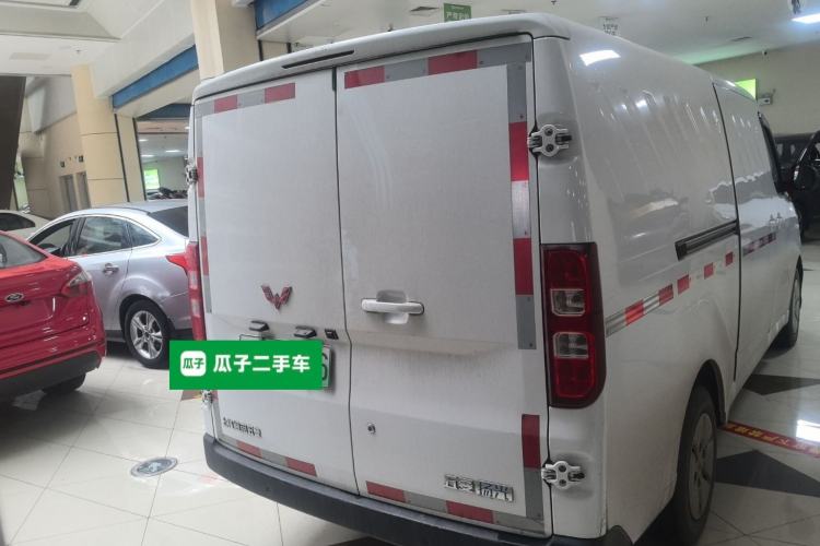 Used Wuling Yangguang 2024 300km Comfort Version with Sealed Windows 60kW
