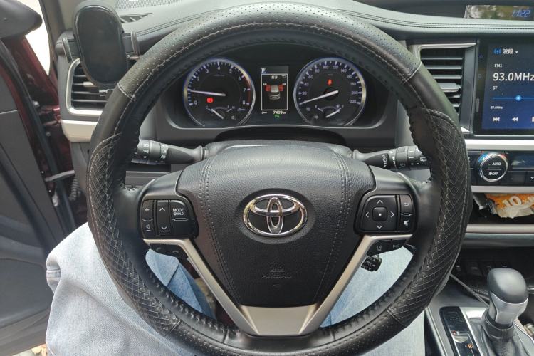 Used Toyota Highlander 2018 2.0T Four-Wheel Drive Prestige Version 7 Seats China VI Standard
