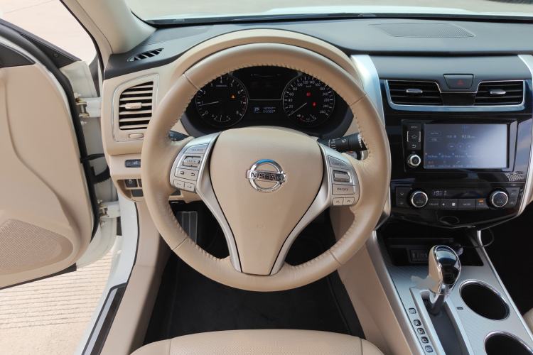 Used Nissan Teana 2016 Revised Version 2.0L XL Comfort Edition Steering Wheel