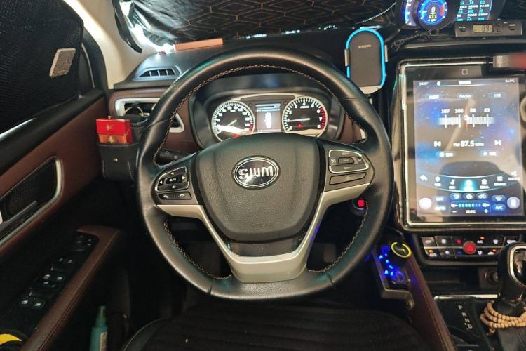 Used SWM X7 2017 1.5T Automatic Smart Enjoyment Version 7 Seats
