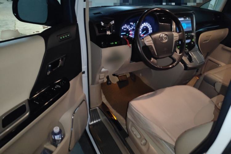 Used Toyota Alphard 2012 3.5L Luxury Edition
