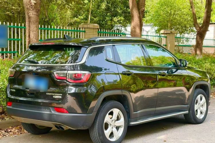 Used Jeep Compass 2017 200T Automatic Family Edition Exterior 5