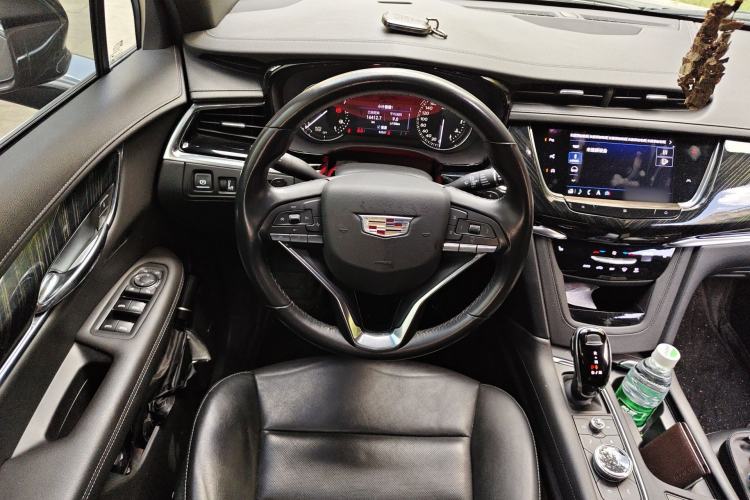 Used Cadillac XT6 2020 28T Six-Seater Luxury Version Steering Wheel