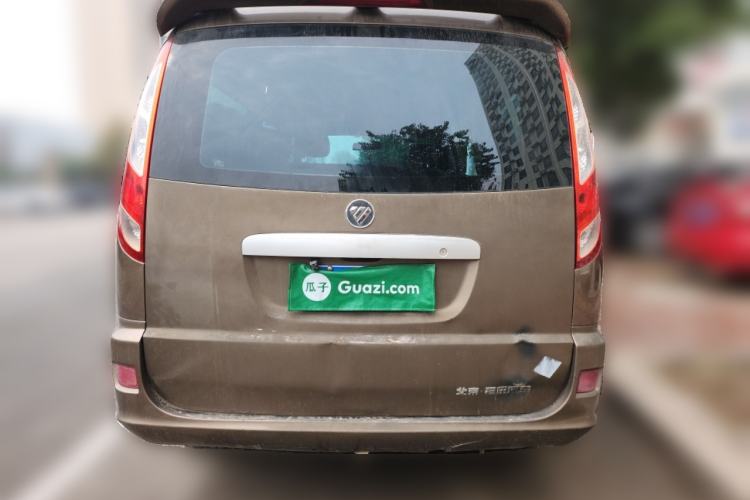 Used Foton MP-X E 2014 2.0L Wealth Express Classic Edition Basic Configuration with 4Gi-VVT
