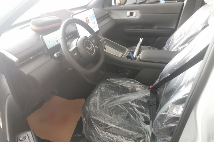 Used Wuling Xingguang S 2024 130 km Flagship Version