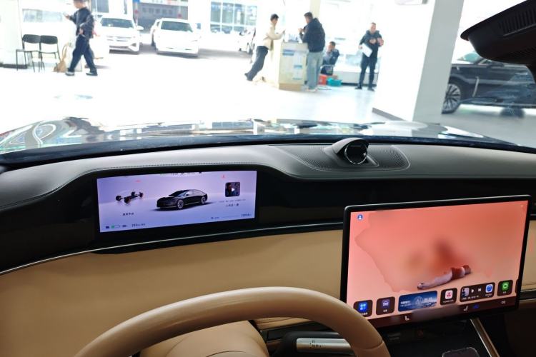 Used Hima Stelato S9 2024 All-Electric Max Rear-Drive Long-Range Version
