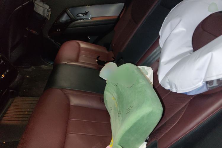 Used Land Rover Range Sport 2023 400PS Dynamic SE Left Rear Seat