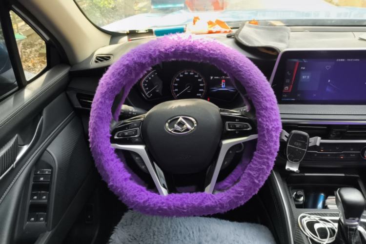 Used SAIC MAXUS D90  Steering Wheel