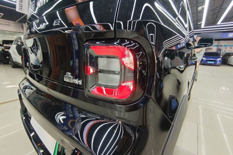 Used Geely Galaxy Panda 2024 200km Panda Kart Exterior 6