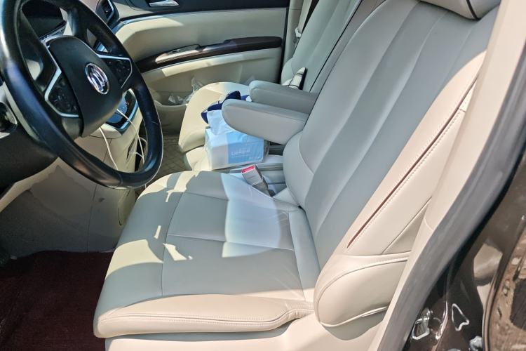 Used Buick GL8 2020 Land Business Class 652T Luxury Model Left Front Seat