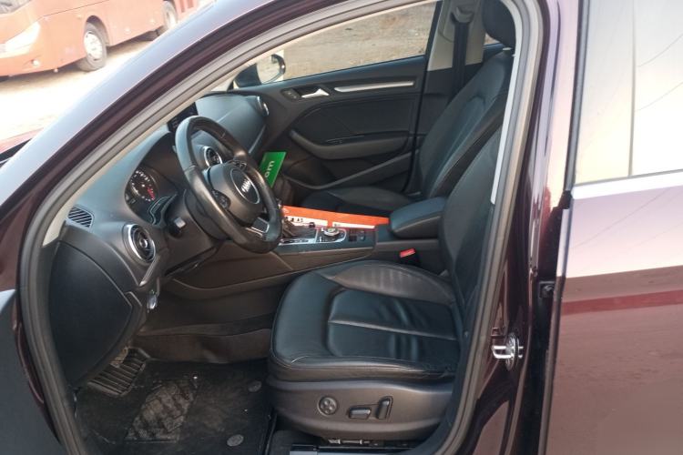 Used Audi A3 2015 Limousine 40 TFSI Automatic Comfort Model
