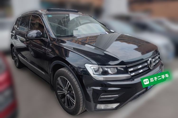 Used Volkswagen Tiguan L 2019 Revised Version 330TSI Automatic Two-Wheel Drive Panoramic Comfort Edition China V Standard Front Right 45 Deg