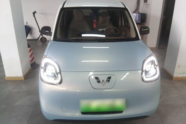 Used Wuling Hongguang MINIEV 2025 Four-Door Version Premium Edition Front