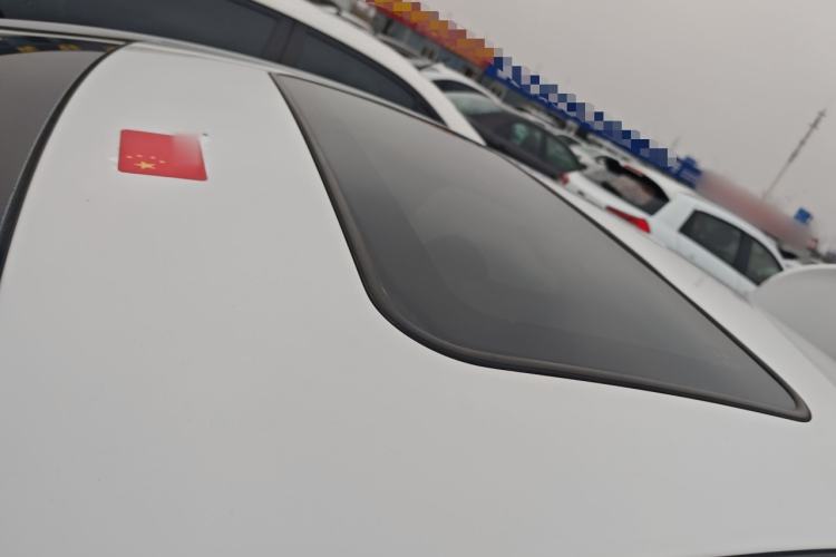 Used Hyundai Elantra (5th Generation / Langdong) 2016 1.6L Manual Luxury Model Roof