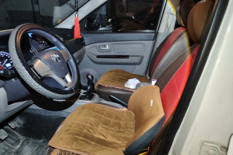 Used BAIC Weiwang M20 2013 1.5L Power Type BJ415A Left Front Seat