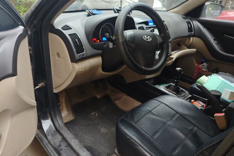 Used Hyundai Celesta 2011 1.6L Manual Comfort Edition
