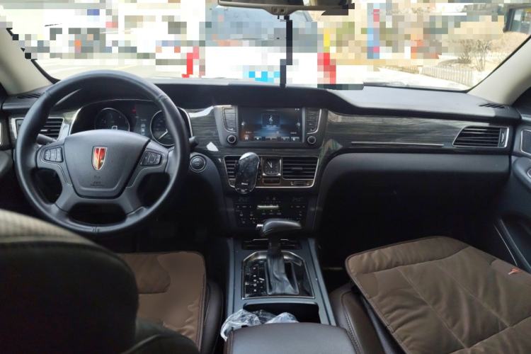 Used Hongqi H7 2019 2.0T Flagship Edition Center Console