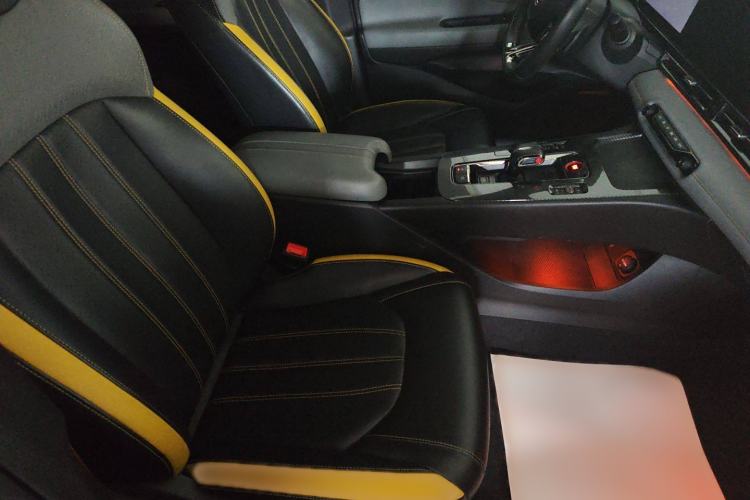 Used GAC Trumpchi EMPOW 2021 270T DCT J16 Version