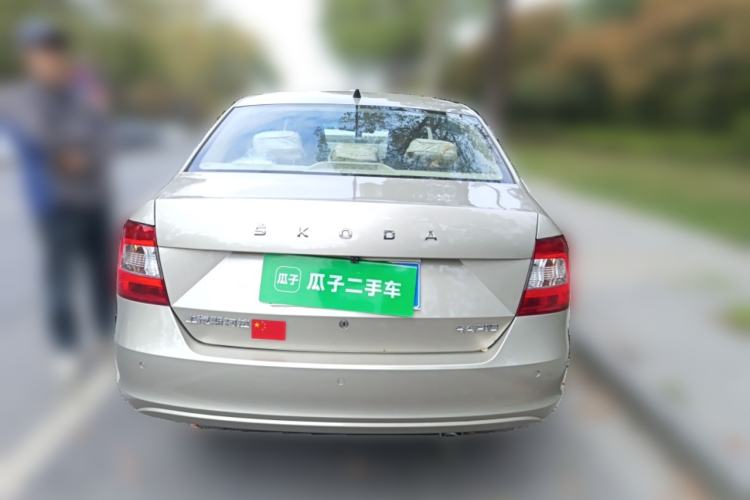 Used Skoda Rapid 2013 1.6L Manual Smart Selection Model
