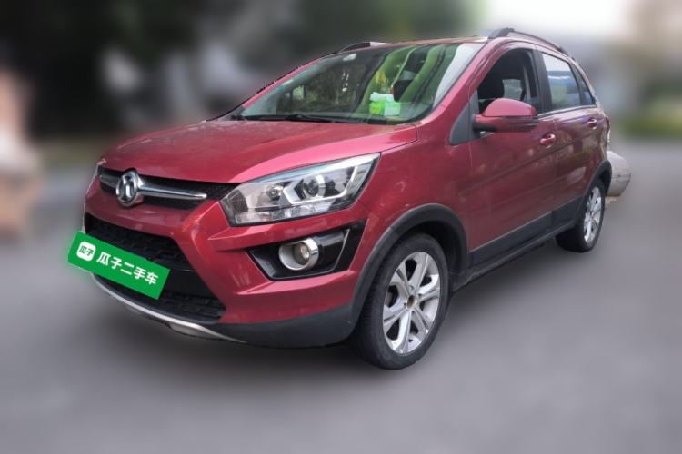 Used BAIC Senova X25 2015 1.5L manual Comfort trim level