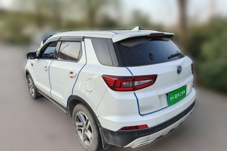 Used Changan CS55 2017 1.5T Manual Colorful Edition
