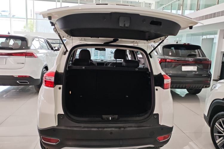 Used CHANGAN CS15 2016 1.5L Manual Fashion Edition