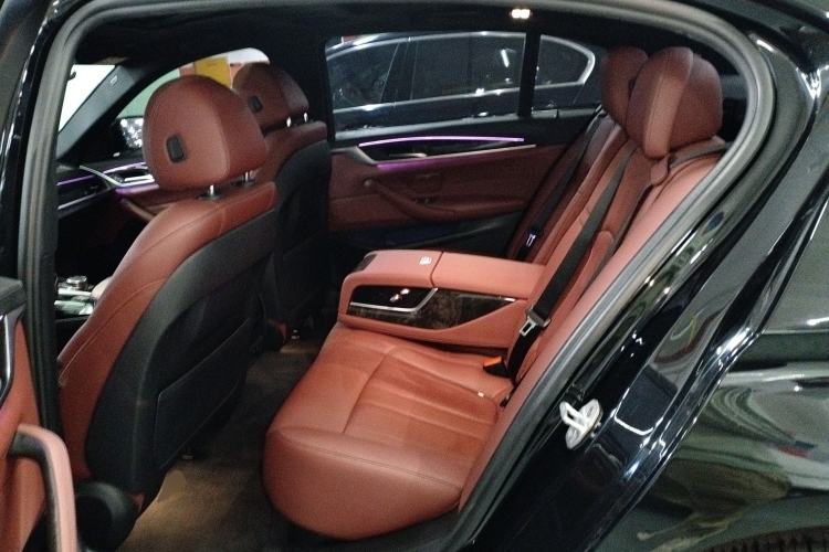 Used BMW 5 Series 2018 Restyled 530Li Leading Edition M Sport Package
