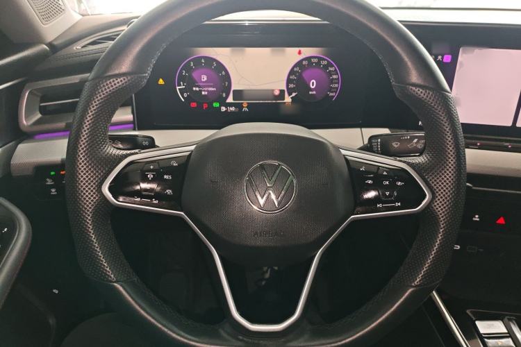 Used Volkswagen Lamando 2024 Lavida L 280TSI DSG Cool & Spicy Edition
