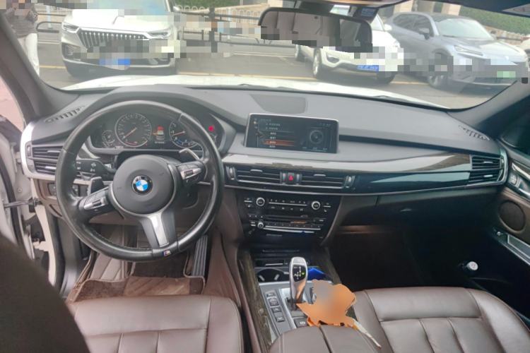 Used BMW X5 2018 xDrive35i M Sport Edition Center Console