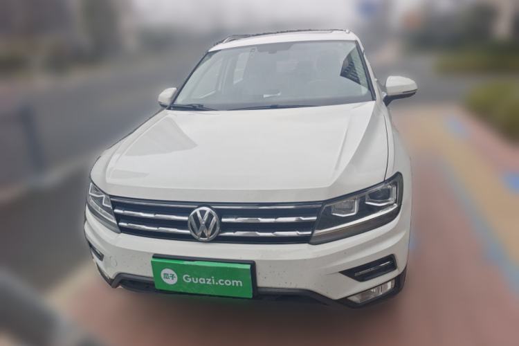 Used Volkswagen Tiguan L 2019 330TSI Automatic Two-Wheel Drive Smart Luxury Version China V Emission Standard

