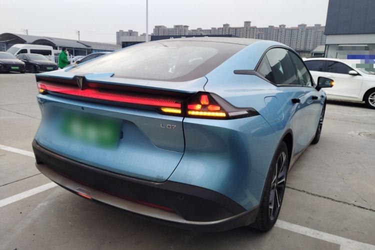 Used Deepal L07 2024 230Max Qiankun Intelligent Driving ADS SE Range-Extended Version